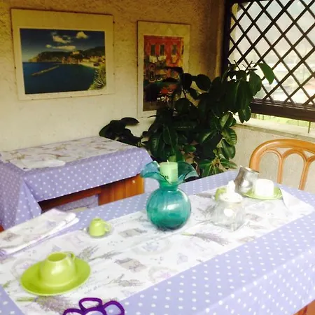 Il Ghiro 3* Riccò del Golfo di Spezia