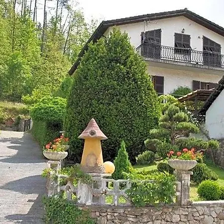 Il Ghiro Alojamento de Acomodação e Pequeno-almoço Riccò del Golfo di Spezia
