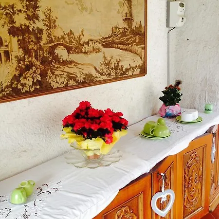 Il Ghiro Bed & Breakfast Riccò del Golfo di Spezia