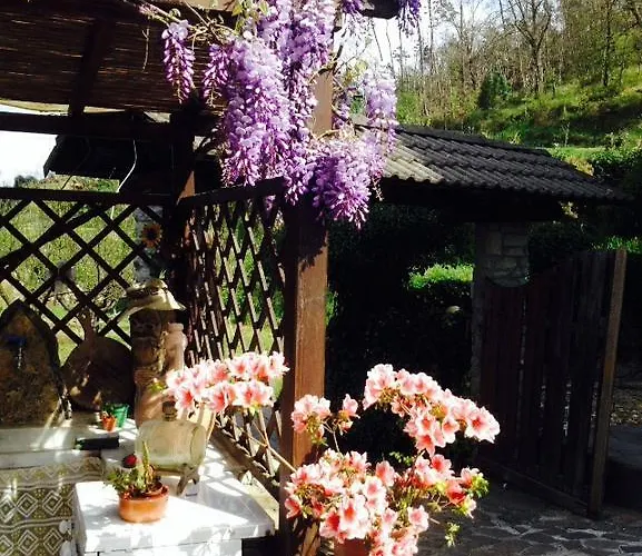 Il Ghiro Frühstückspension Riccò del Golfo di Spezia